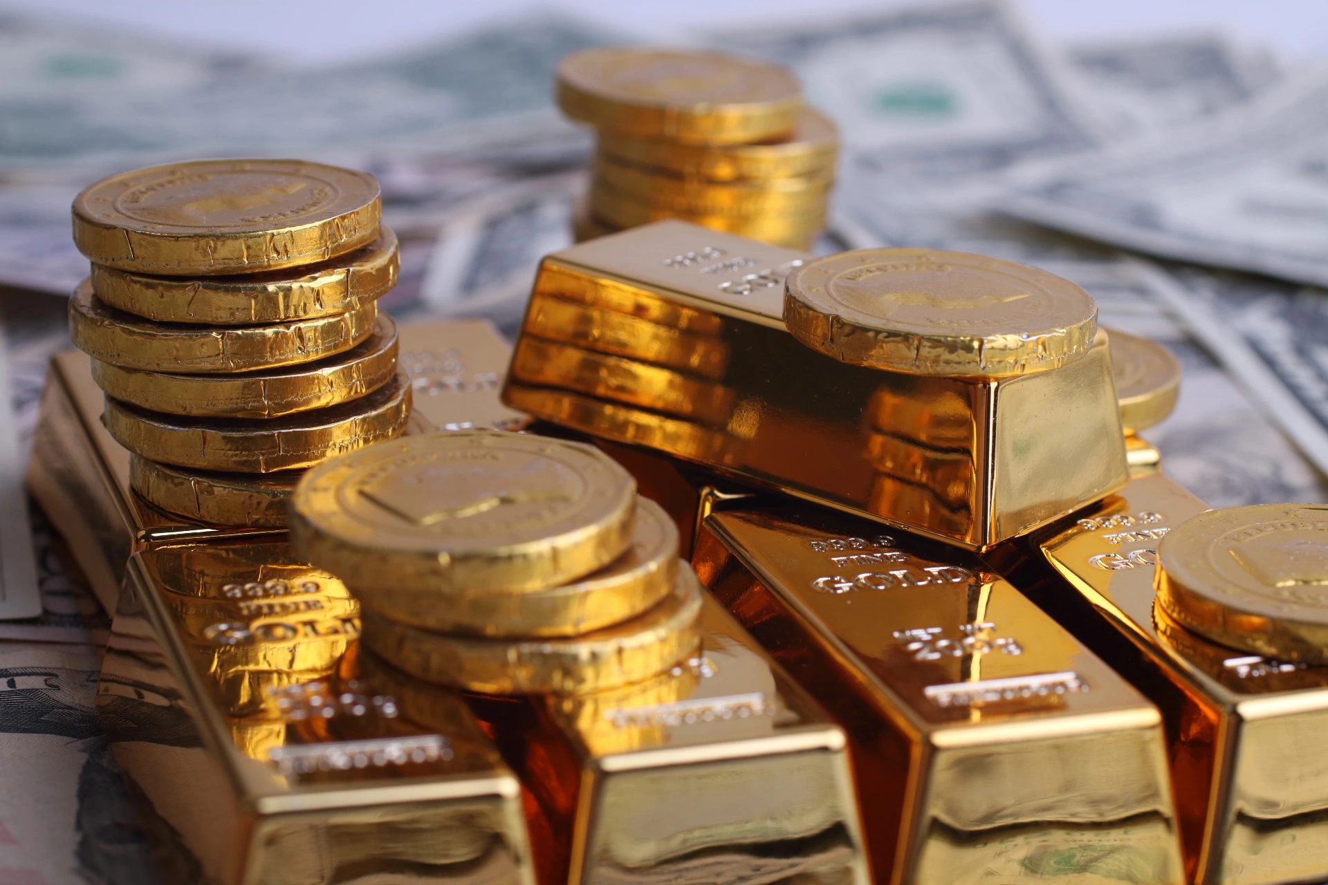 Gold Coins & Bullion